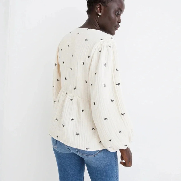 Madewell Lightspun Peplum Wrap Top in Tiny Bows - size S - Picture 3 of 9